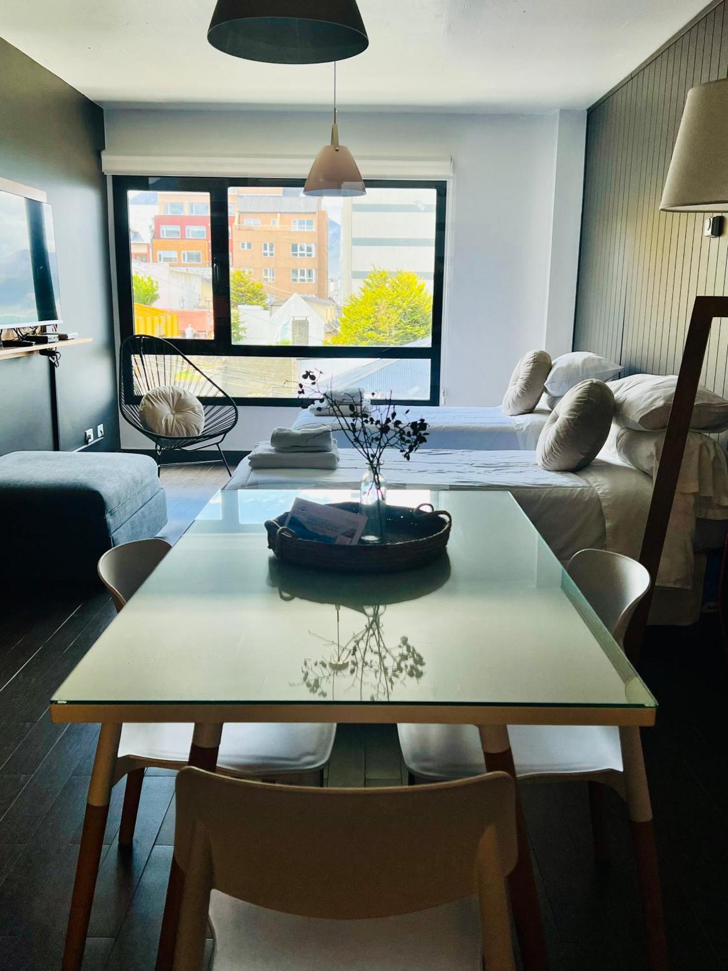 Seaport Apartments Studio Rivadavia H Ushuaia Ngoại thất bức ảnh