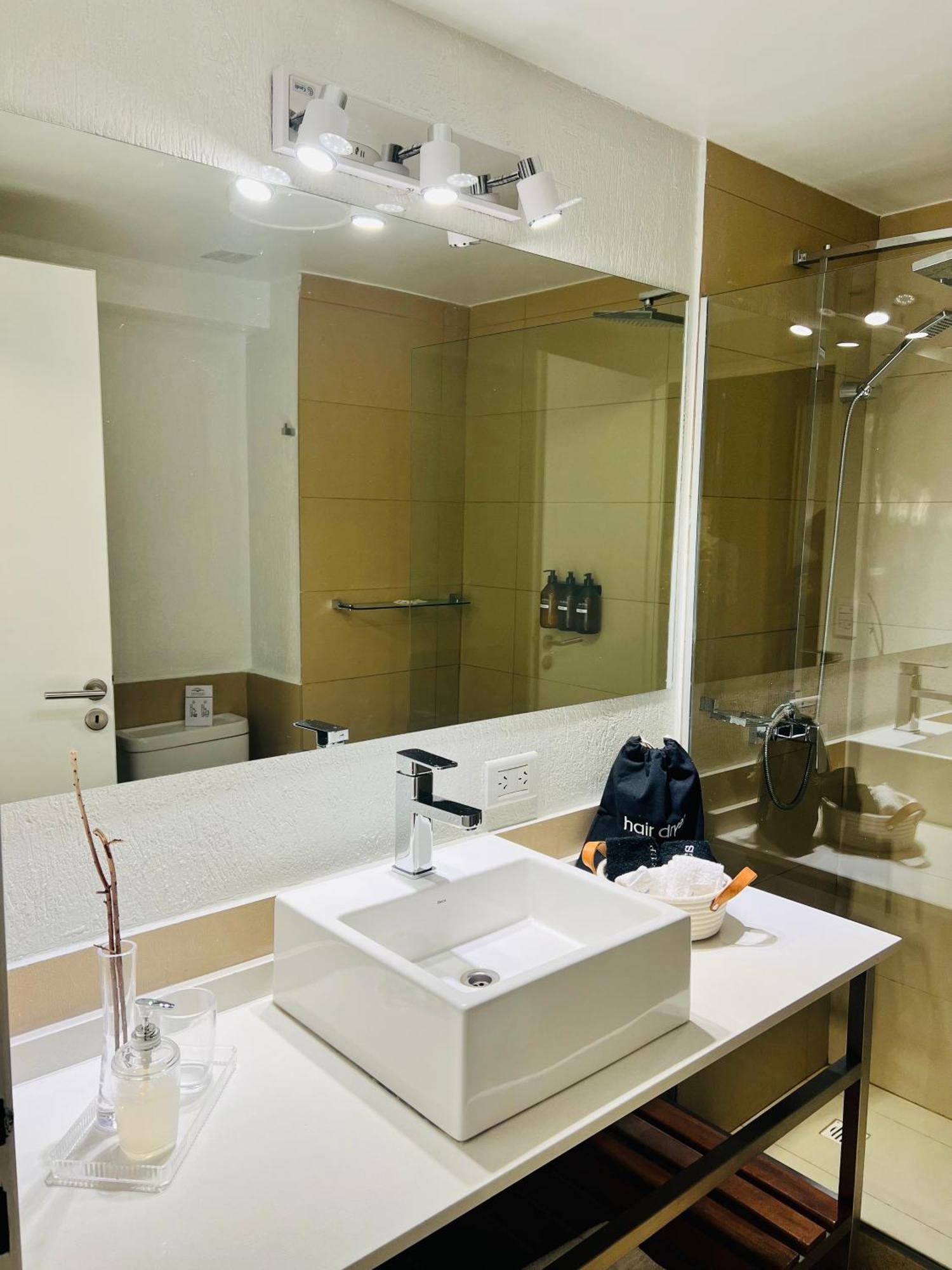 Seaport Apartments Studio Rivadavia H Ushuaia Ngoại thất bức ảnh